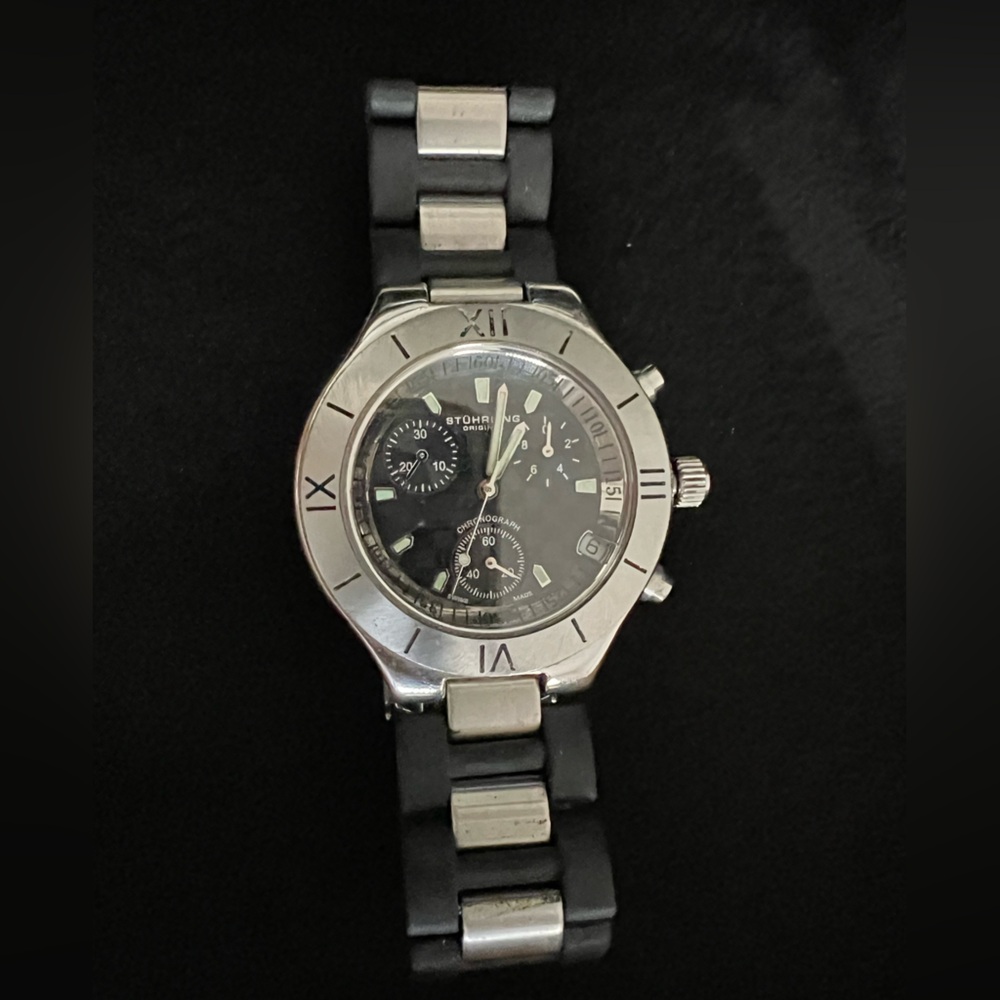 Stuhrling Original Men's Silver Dial Black Rubber Chronograph Strap Watch
